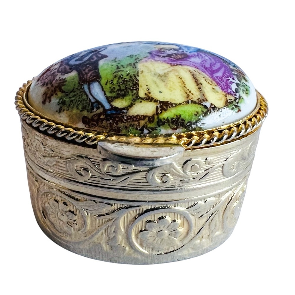 Vintage Dainty Porcelain Romantic Couple Hand Painted Enamel Trinket Box